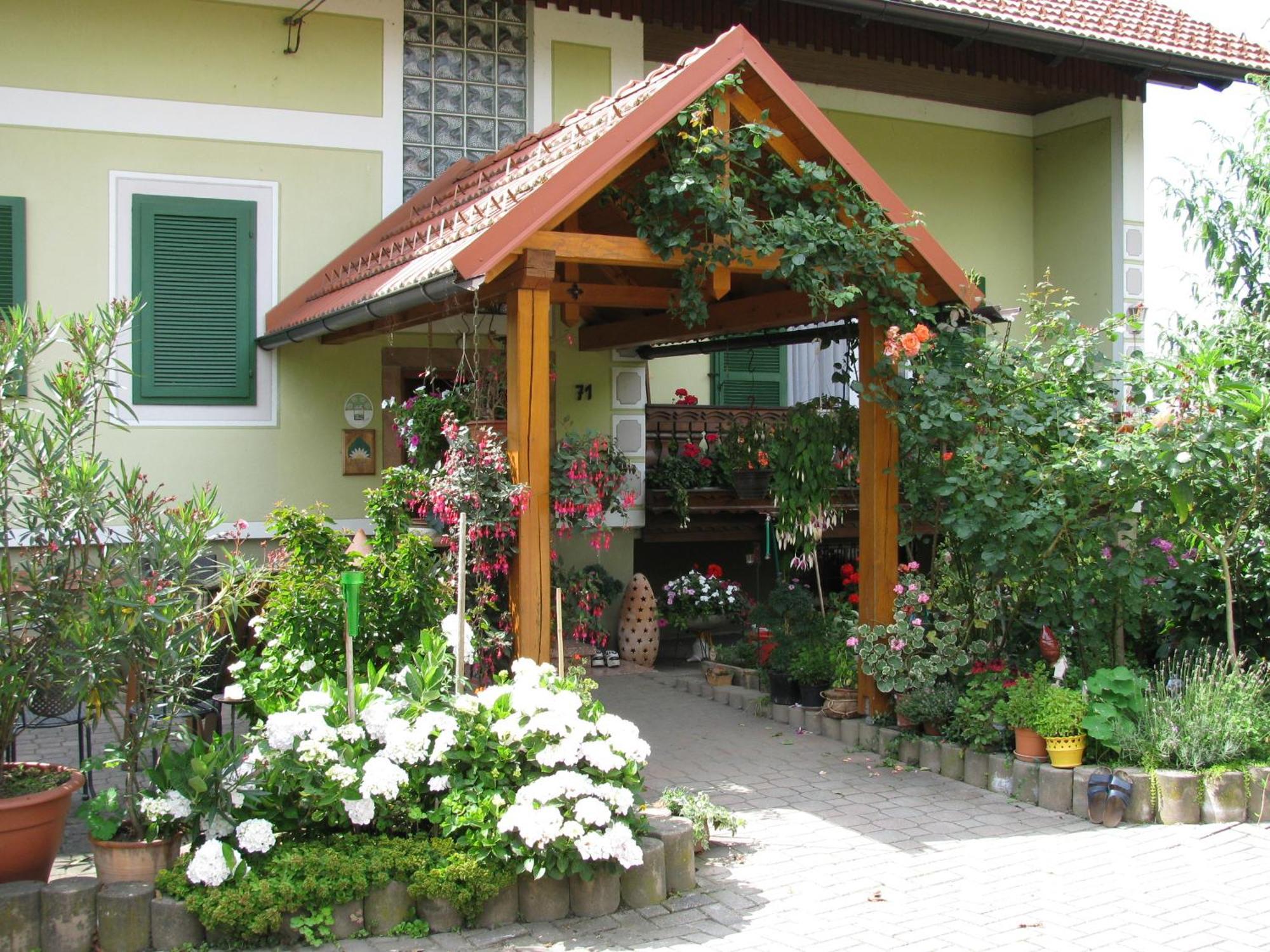 Bauernhof Flucher-Plaschg Straden Exterior foto